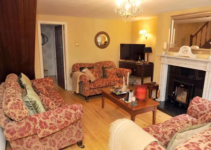 Дом отдыха Ivy Steps From National Park