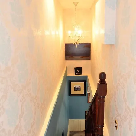 Tatil Evi Ivy Steps From National Park *