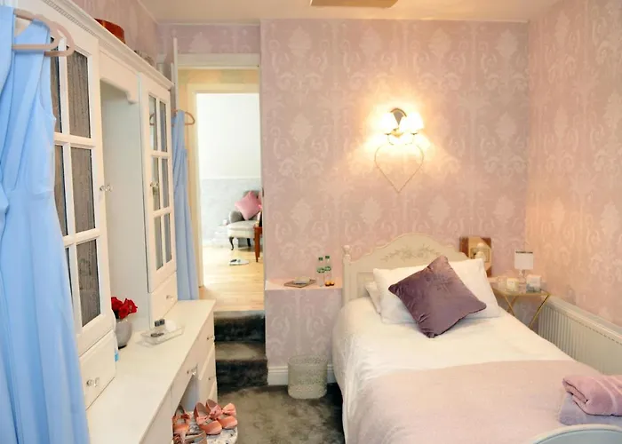 Ivy Steps From National Park 펜션 *